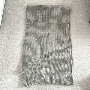 Bulky knit infinity scarf